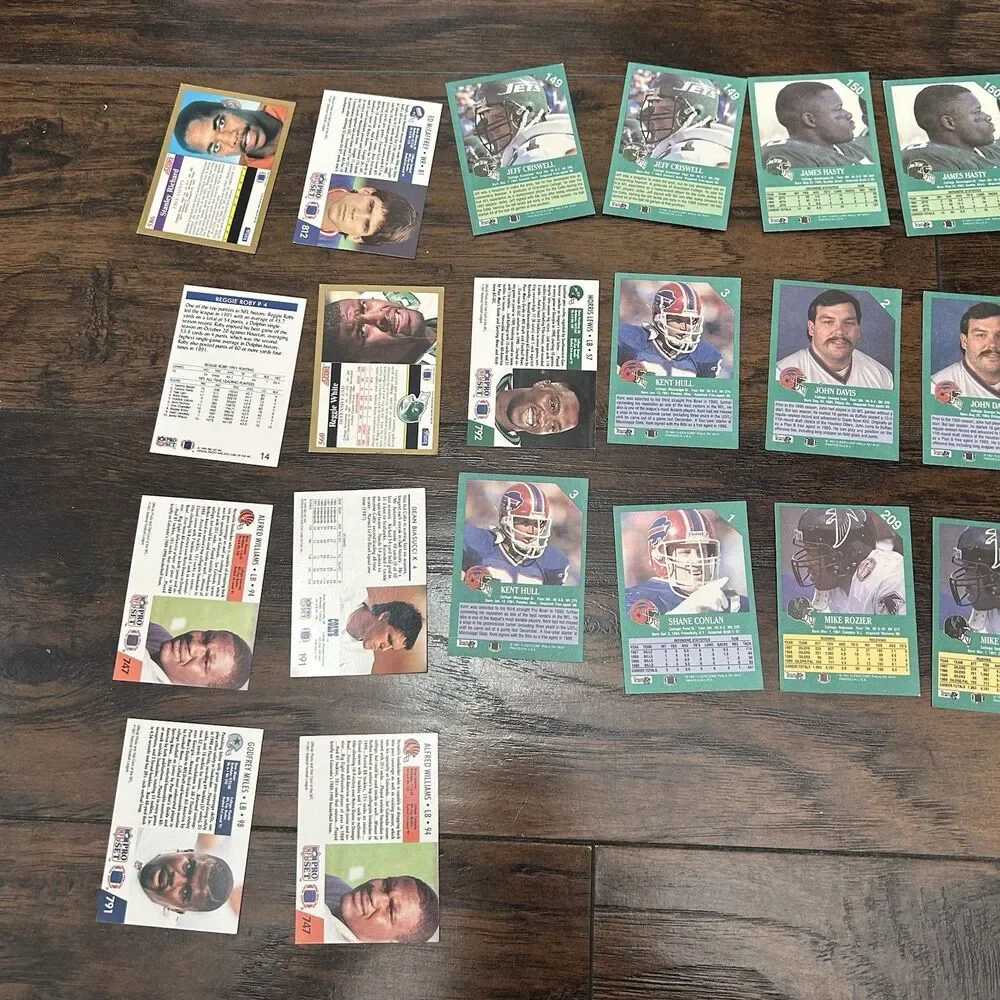 1991 Football Cards Random Teams & Players Lot of 26 Cards